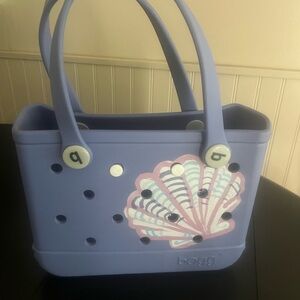 Bogg Lavender Tote with Shell Design